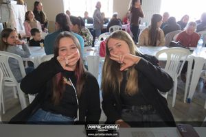 Show de Pr&ecirc;mios - Km 16 - Irine&oacute;polis