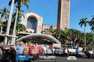 Romaria Trator e F&eacute;
