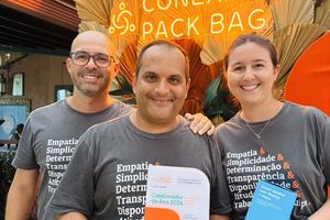 Pack Bag: Colaboradores do ano recebem homenagens e pr&ecirc;mios
