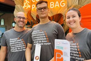 Pack Bag: Colaboradores do ano recebem homenagens e pr&ecirc;mios