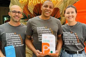 Pack Bag: Colaboradores do ano recebem homenagens e pr&ecirc;mios