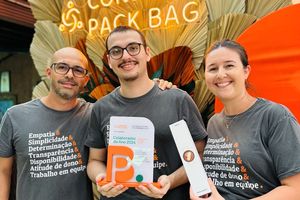 Pack Bag: Colaboradores do ano recebem homenagens e pr&ecirc;mios