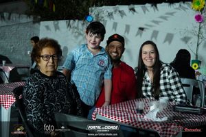 1&ordf; Festa Junina do Instituto Acolher