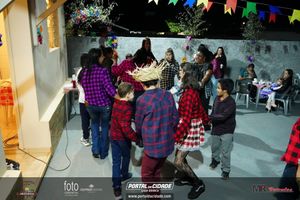 1&ordf; Festa Junina do Instituto Acolher