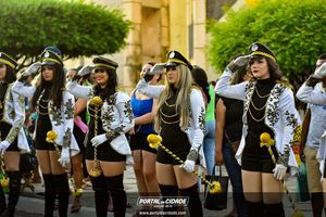 Desfile C&iacute;vico  