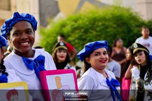 Desfile C&iacute;vico  
