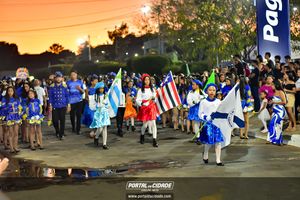 Desfile C&iacute;vico  