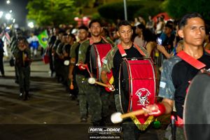 Desfile C&iacute;vico  