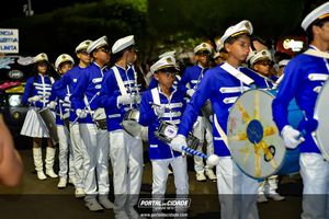 Desfile C&iacute;vico  