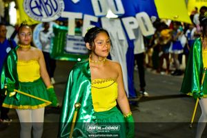 Desfile C&iacute;vico  