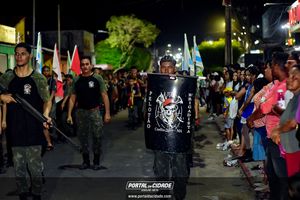 Desfile C&iacute;vico  