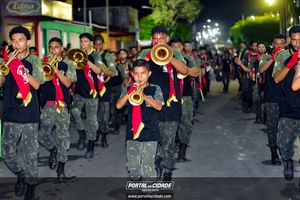 Desfile C&iacute;vico  
