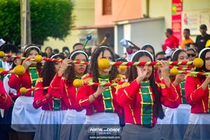 Desfile C&iacute;vico  