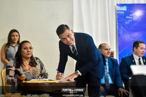 Posse dos eleitos para quadri&ecirc;nio 2025-2028