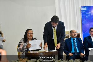 Posse dos eleitos para quadri&ecirc;nio 2025-2028