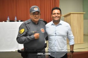 Solenidade para promo&ccedil;&atilde;o de oficiais e pra&ccedil;as do 44&ordm; da Batalh&atilde;o da Pol&iacute;cia Militar