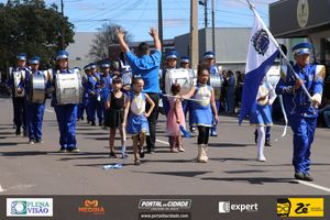 Desfile C&iacute;vico do Anivers&aacute;rio de Cruzeiro do Oeste