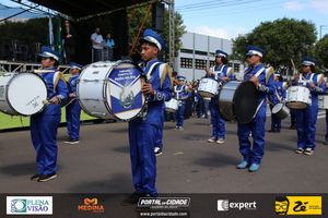 Desfile C&iacute;vico do Anivers&aacute;rio de Cruzeiro do Oeste