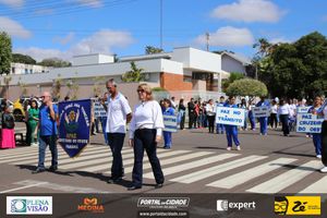Desfile C&iacute;vico do Anivers&aacute;rio de Cruzeiro do Oeste
