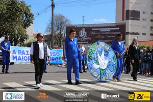 Desfile C&iacute;vico do Anivers&aacute;rio de Cruzeiro do Oeste