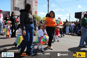 Desfile C&iacute;vico do Anivers&aacute;rio de Cruzeiro do Oeste