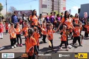 Desfile C&iacute;vico do Anivers&aacute;rio de Cruzeiro do Oeste