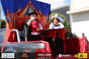 Desfile C&iacute;vico do Anivers&aacute;rio de Cruzeiro do Oeste