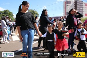 Desfile C&iacute;vico do Anivers&aacute;rio de Cruzeiro do Oeste