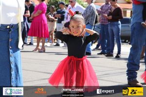 Desfile C&iacute;vico do Anivers&aacute;rio de Cruzeiro do Oeste