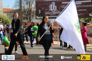 Desfile C&iacute;vico do Anivers&aacute;rio de Cruzeiro do Oeste