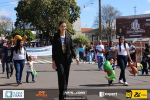 Desfile C&iacute;vico do Anivers&aacute;rio de Cruzeiro do Oeste