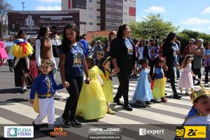 Desfile C&iacute;vico do Anivers&aacute;rio de Cruzeiro do Oeste