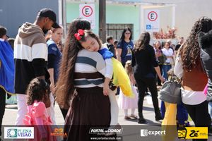 Desfile C&iacute;vico do Anivers&aacute;rio de Cruzeiro do Oeste
