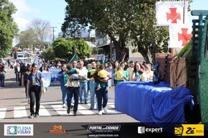 Desfile C&iacute;vico do Anivers&aacute;rio de Cruzeiro do Oeste