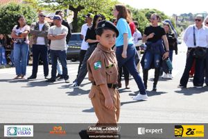 Desfile C&iacute;vico do Anivers&aacute;rio de Cruzeiro do Oeste