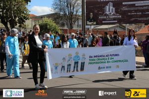 Desfile C&iacute;vico do Anivers&aacute;rio de Cruzeiro do Oeste