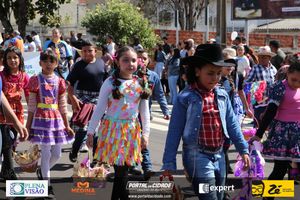 Desfile C&iacute;vico do Anivers&aacute;rio de Cruzeiro do Oeste