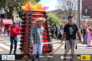 Desfile C&iacute;vico do Anivers&aacute;rio de Cruzeiro do Oeste