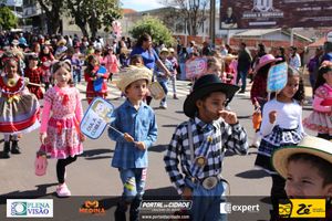 Desfile C&iacute;vico do Anivers&aacute;rio de Cruzeiro do Oeste