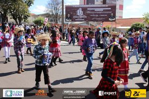 Desfile C&iacute;vico do Anivers&aacute;rio de Cruzeiro do Oeste