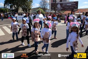 Desfile C&iacute;vico do Anivers&aacute;rio de Cruzeiro do Oeste