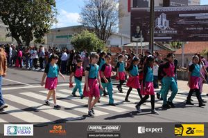 Desfile C&iacute;vico do Anivers&aacute;rio de Cruzeiro do Oeste
