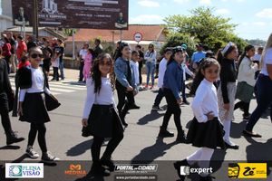 Desfile C&iacute;vico do Anivers&aacute;rio de Cruzeiro do Oeste