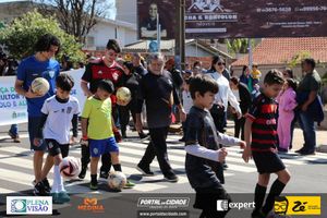 Desfile C&iacute;vico do Anivers&aacute;rio de Cruzeiro do Oeste