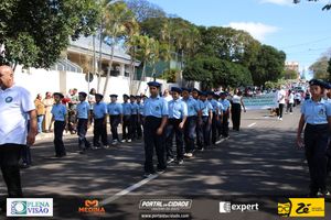Desfile C&iacute;vico do Anivers&aacute;rio de Cruzeiro do Oeste