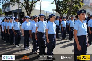 Desfile C&iacute;vico do Anivers&aacute;rio de Cruzeiro do Oeste