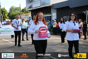 Desfile C&iacute;vico do Anivers&aacute;rio de Cruzeiro do Oeste