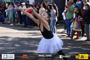 Desfile C&iacute;vico do Anivers&aacute;rio de Cruzeiro do Oeste