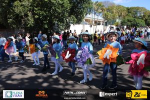 Desfile C&iacute;vico do Anivers&aacute;rio de Cruzeiro do Oeste