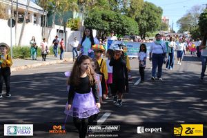 Desfile C&iacute;vico do Anivers&aacute;rio de Cruzeiro do Oeste